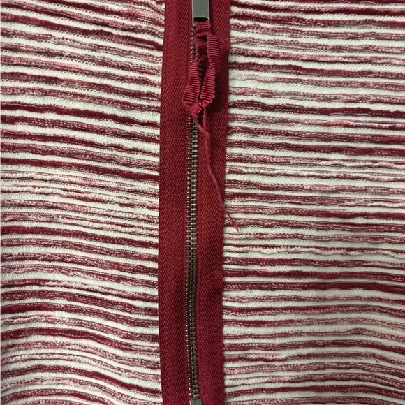 Anthropologie Textured Tank Top - Picture 6 of 8